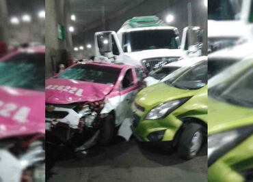 Pipa sin frenos provoca choque múltiple en túnel de Río Mixcoac; hay siete lesionados