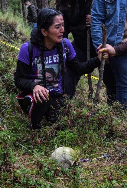 Llanto, una oración y un cráneo en el Ajusco