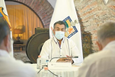 Alista góber cónclave regio tras librar susto