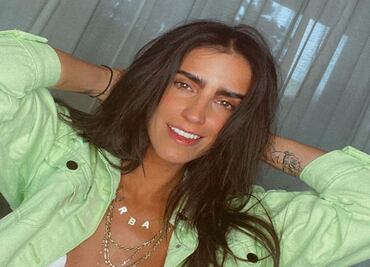 Bárbara de Regil presume nuevo look y gabardina de más de 80 mil pesos