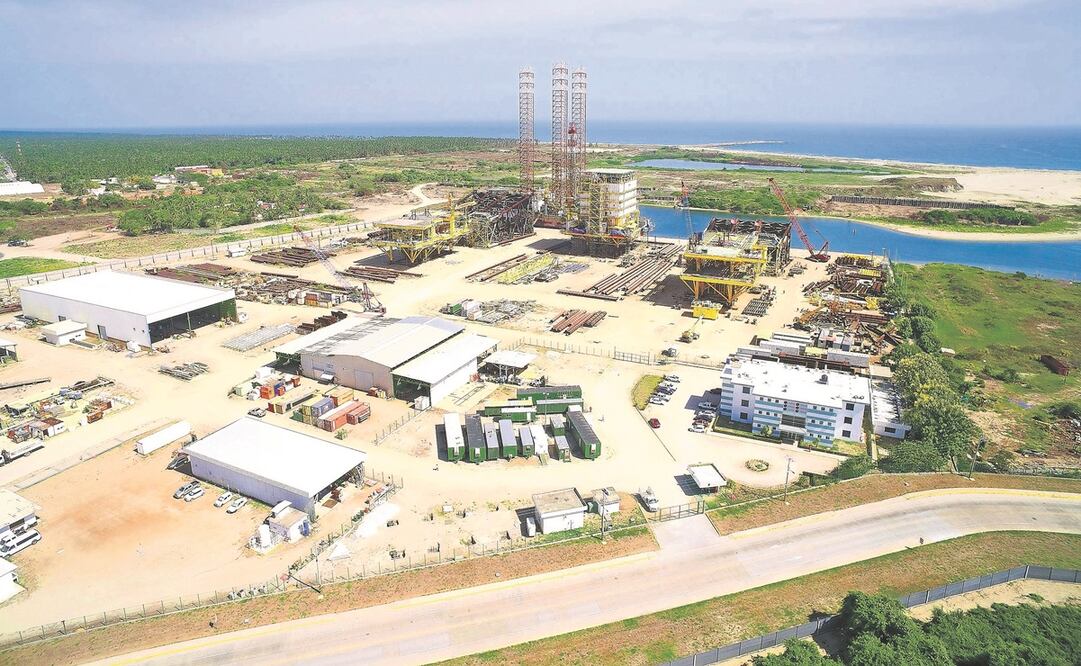 Las obras públicas deben ser licitadas, considera la Cofece. Foto: ARCHIVO EL UNIVERSAL