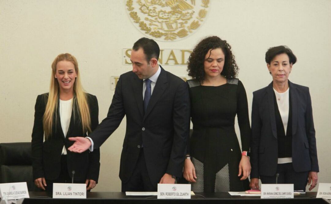 La activista venezolana Lilian Tintori se reunió con senadores mexicanos. Foto: Lucía Godínez