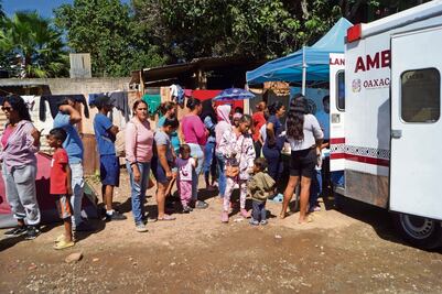 Migrantes saturan, poco a poco, centro de movilidad