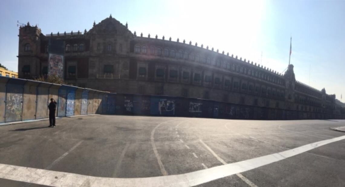 ¡Toma precauciones! Cercan Palacio Nacional y cierran el Zócalo por protesta contra Guardia Nacional en el Metro