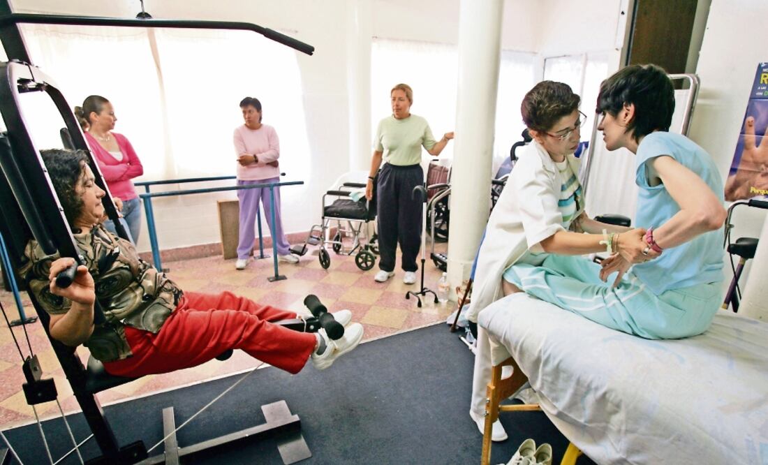 La esclerosis múltiple ocasiona que el sistema inmunitario ataque el sistema nervioso central ocasionando anomalías en funciones neurológicas (ARCHIVO. EL UNIVERSAL)