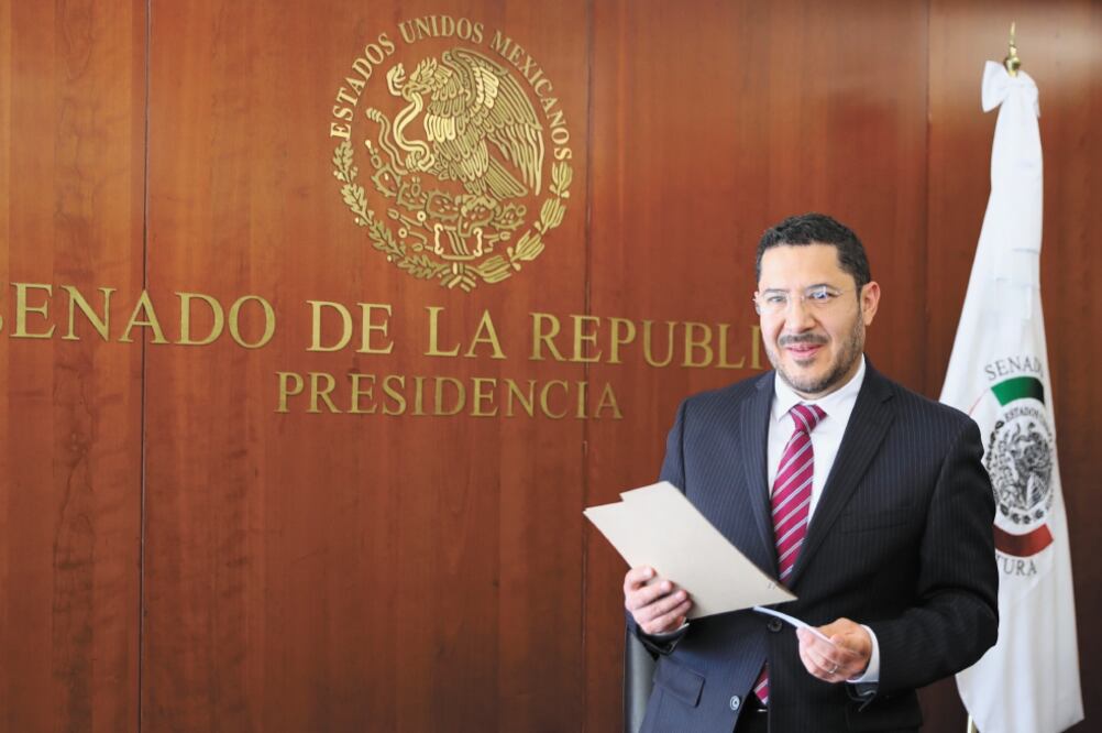 Martí Batres Guadarrama aseguró que el Senado cuenta con diversas herramientas de seguridad, entre las que destacan el uso de binomios caninos, cajas de rayos X y cámaras de video. Foto: ARCHIVO EL UNIVERSAL