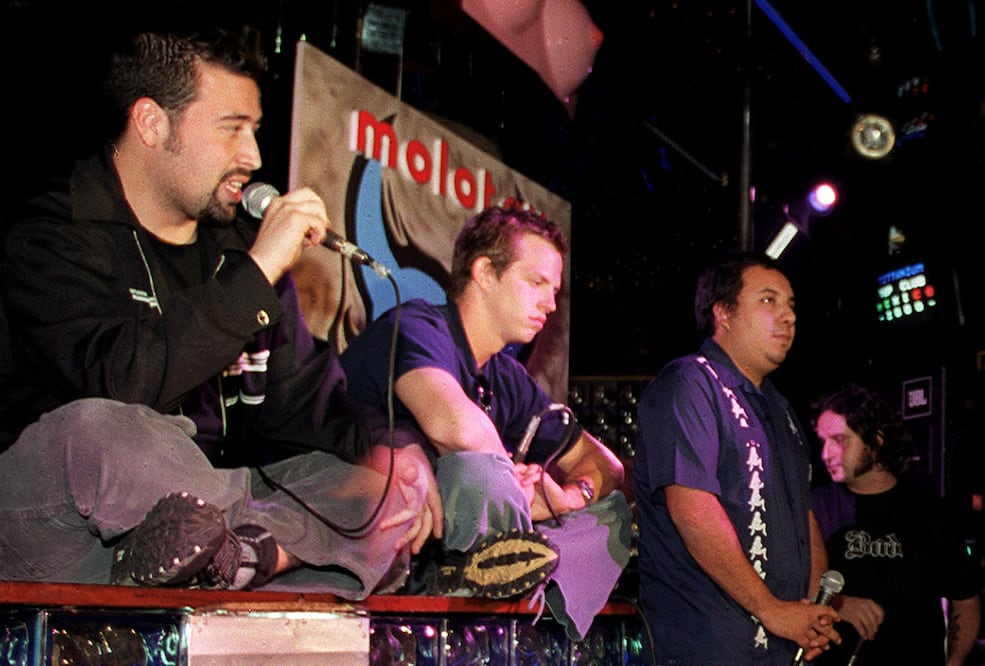 Miky Huidobro, Randy Ebright, Paco Ayla & Tito Fuentes, integrantes de Molotov en el año 2000.
Foto: EL UNIVERSAL, archivo