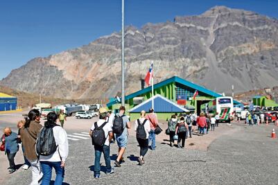 Miles de argentinos viajan a Chile para poder ver al Papa