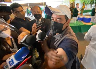 "Todo al final pero ya vacunados", dice Víctor Hugo, el último inmunizado contra Covid-19 en la CDMX