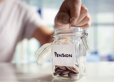 Publican en el DOF decretos sobre pensiones para maestros; detienen incremento de edad para jubilación