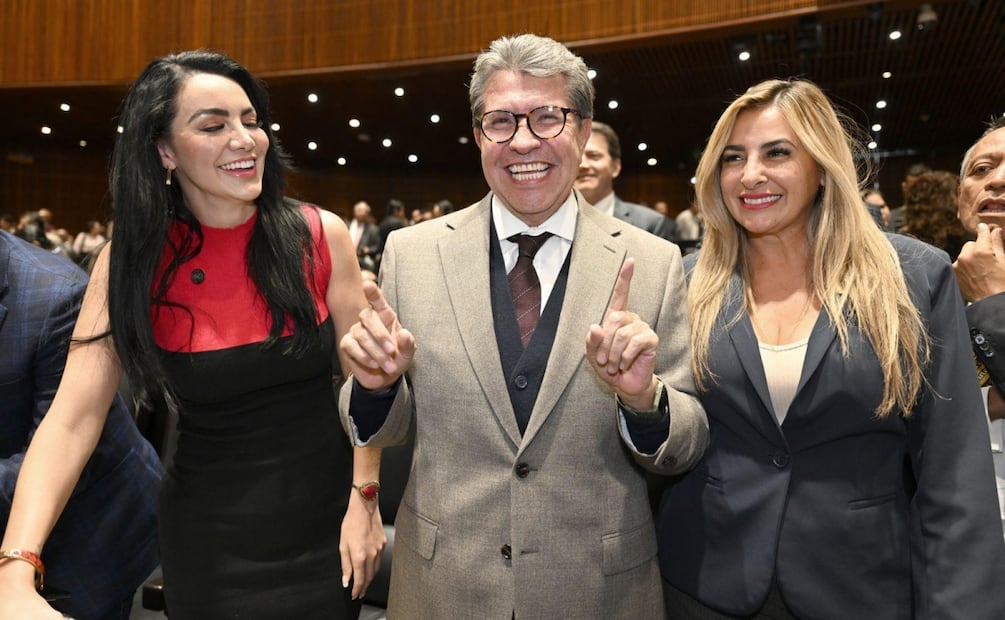 Diputada Gabriela Jiménez Godoy, junto a Ricardo Monreal y la diputada Jessica Saiden (28/10/2025). Foto: Especial