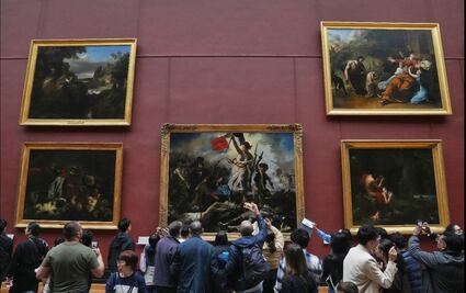 Robo en el Louvre: autoridades analizan más de 150 muestras de ADN y videovigilancia clave en la investigación