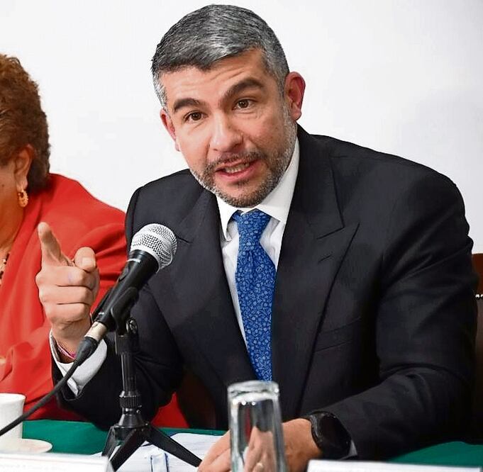 Tabe dijo que es víctima de persecución política.