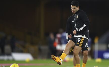 Raúl Jiménez reaparece: "Espero regresar pronto a las canchas"