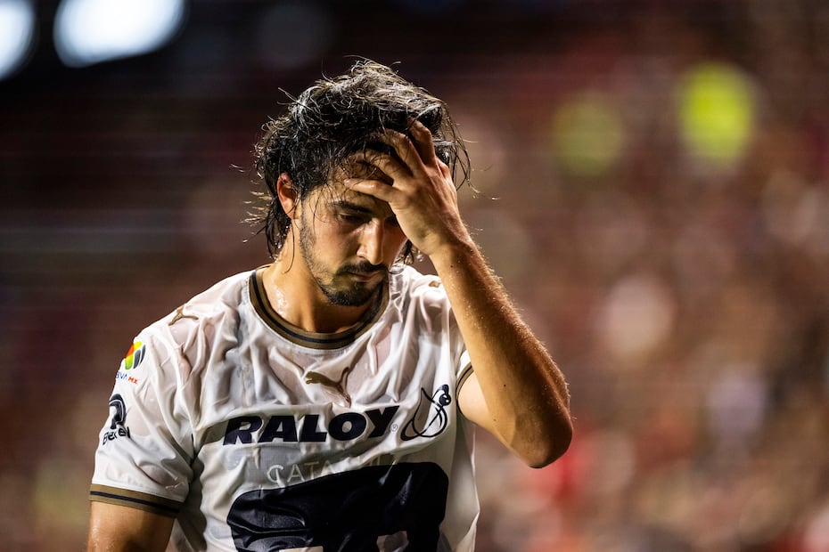 Pablo Bennevendo en lamento, durante la fase regular del torneo Apertura 2026 con Pumas - Foto: Imago7
