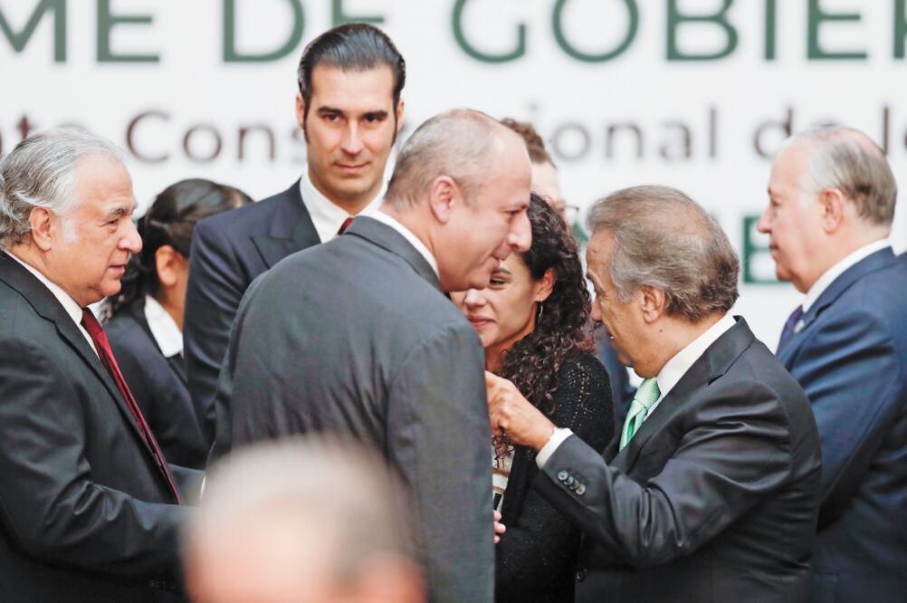 El Director General de EL UNIVERSAL, Juan Francisco Ealy Lanz Duret, ayer durante la presentación del Primer Informe de Gobierno de AMLO. Foto/IVÁN STEPHENS. EL UNIVERSAL 