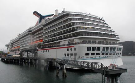 Autoridades sanitarias de EU recomiendan evitar viajes en crucero, incluso vacunados