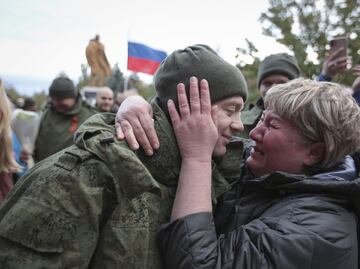 Rusia y Ucrania intercambian 25 prisioneros de guerra por bando; el canje se logró con mediación de Emiratos Árabes Unidos