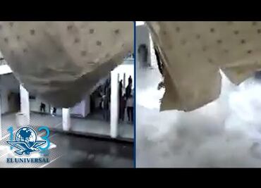 Tras lluvias, colapsa techo retráctil del palacio municipal de Chalco