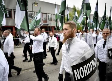EU incluye a neonazis suecos en su lista negra del terrorismo