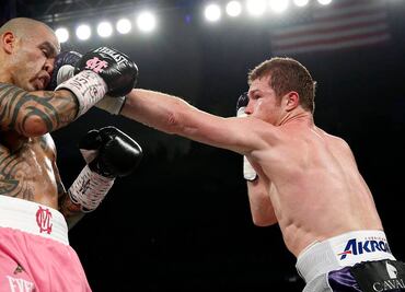 Así se vivió. 'Canelo', campeón de peso medio del CMB