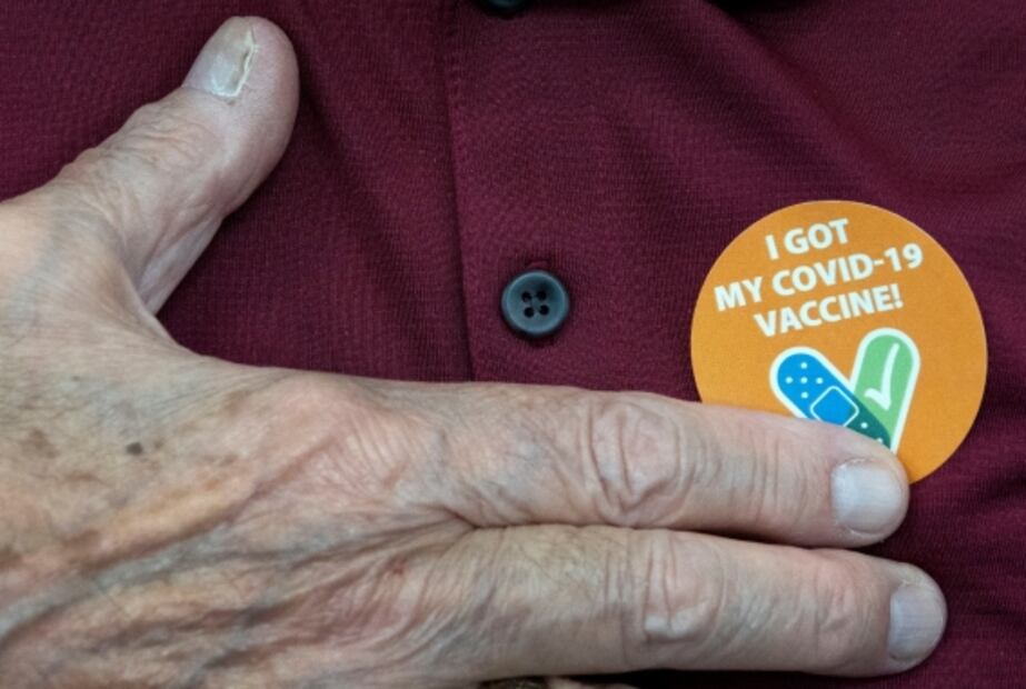 Custodiadas y a -76 grados, así es la corta vida de las vacunas contra Covid-19