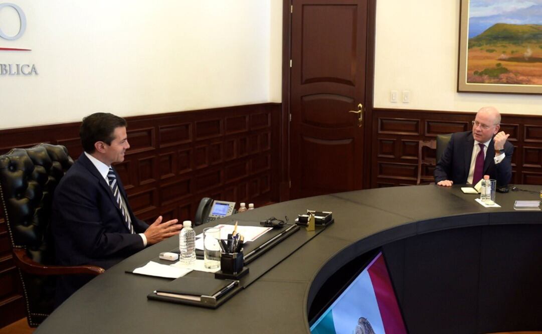 Enrique Peña Nieto y John Flannery, en la Residencia Oficial de Los Pinos. /Tomada de @PresidenciaMX