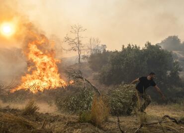 Grecia considera aumentar castigos para quienes provoquen incendios forestales
