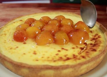 Receta navideña: Prepara un rico pay de tejocote al estilo Yuri de Gortari