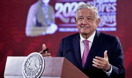 “Son muy profundas”: AMLO se burla de propuestas de Quadri y De la Madrid