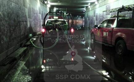 Cierran bajo puente en Circuito Interior por encharcamiento