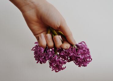 Mascarillas naturales que salvarán tus manos de la resequedad