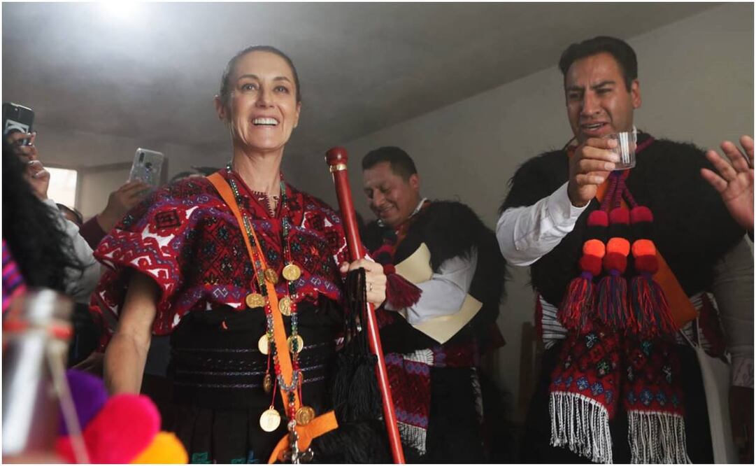 Claudia Sheinbuam recibe bastón de mando en Chiapas. Foto: Gabriel Pano/ EL UNIVERSAL