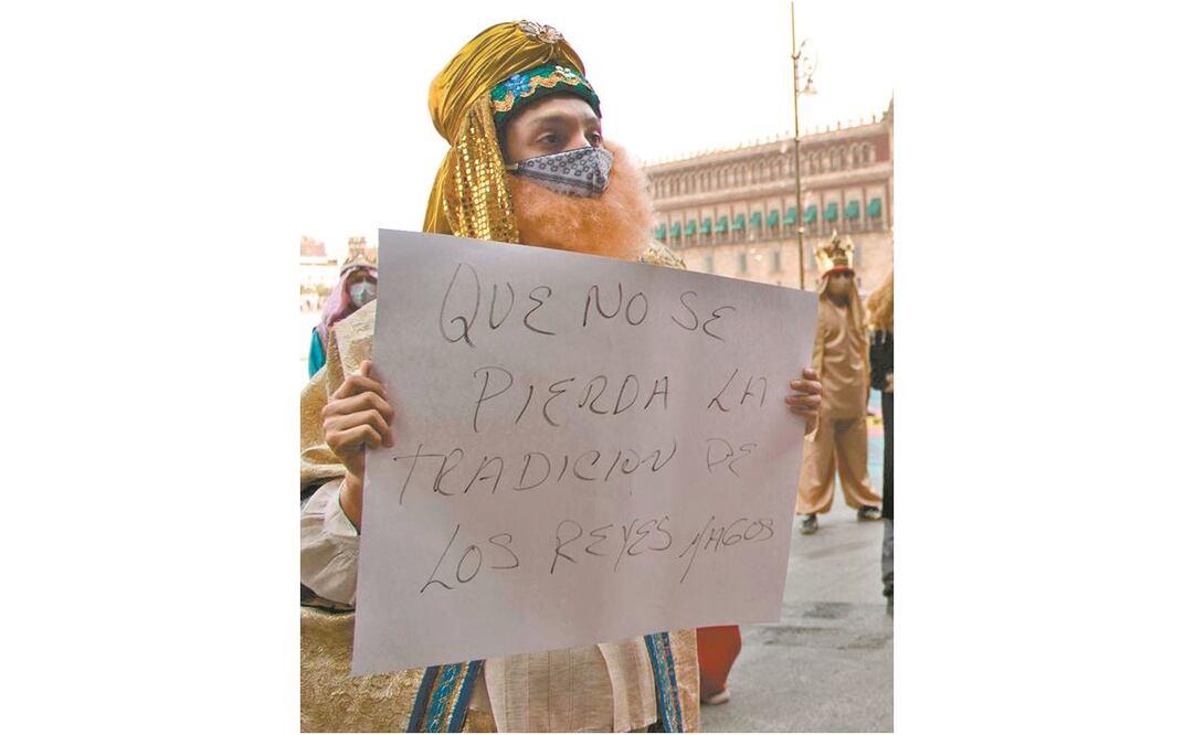 Reyes Magos se manifestaron para solicitar que autoridades los dejen trabajar. CUARTOSCURO