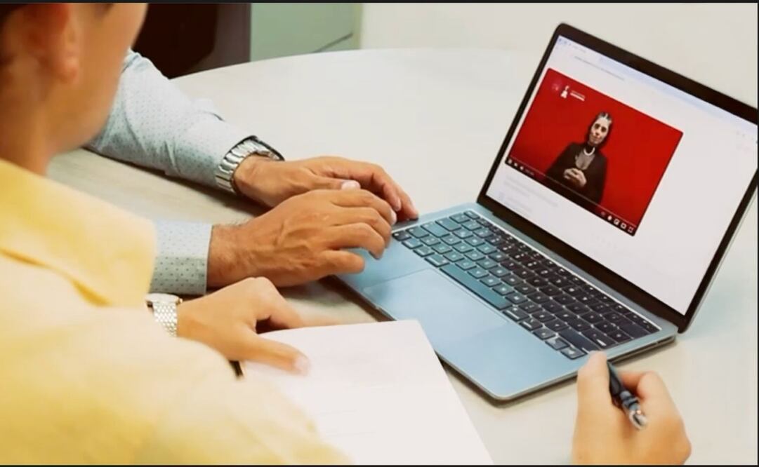 El mecanismo combina formatos físicos con materiales en video interpretados en LSM. Foto: Especial.