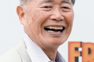 George Takei, actor de Star Trek, niega acusación de abuso sexual