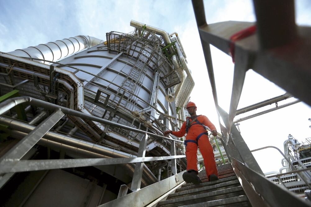 Calificaciones, gasto público y expectativas a la baja