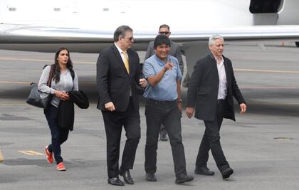 México cumple con tradición diplomática al conceder asilo a Evo Morales: especialistas