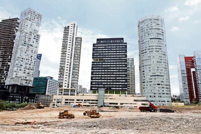 Van contra obras en el predio de La Mexicana