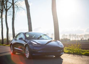 Así quedó un Tesla Model S transformado a auto descapotable