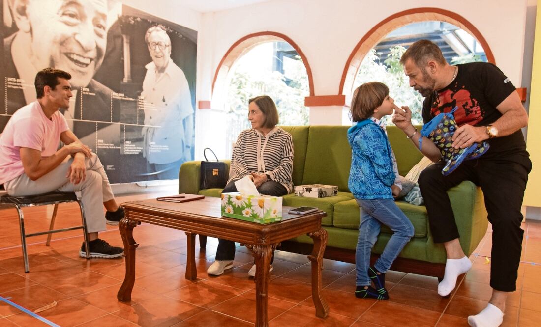 Eugenio Rubio, Diana Bracho, Antuan Trejo y Juan Manuel Bernal en un ensayo. Foto: Francisco Rodríguez / El Universal