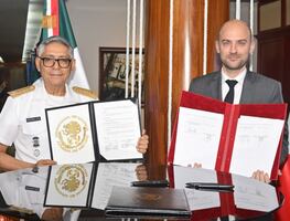 México y Francia firman tratado para combatir crimen organizado transnacional; refuerzan seguridad marítima