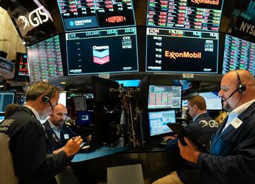 Wall Street cierra con ganancias y con récord del Nasdaq