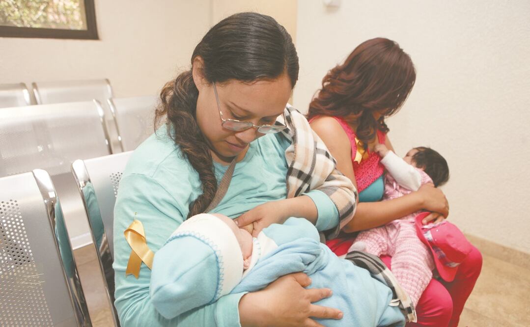 La lactancia beneficia al bebé y a la madre, dice IMSS. Foto: ARCHIVO EL UNIVERSAL 