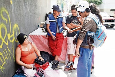 Piden incluir a indigentes en programas sociales