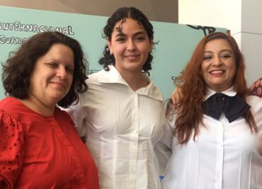 Estudiante gana beca que otorga Guillermo del Toro: "es una persona que me inspiró y ahora sigue teniendo influencia en mi vida"