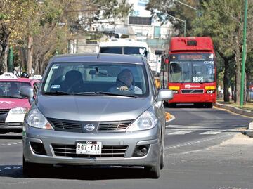 Sancionan a quienes invaden carril del Metrobús