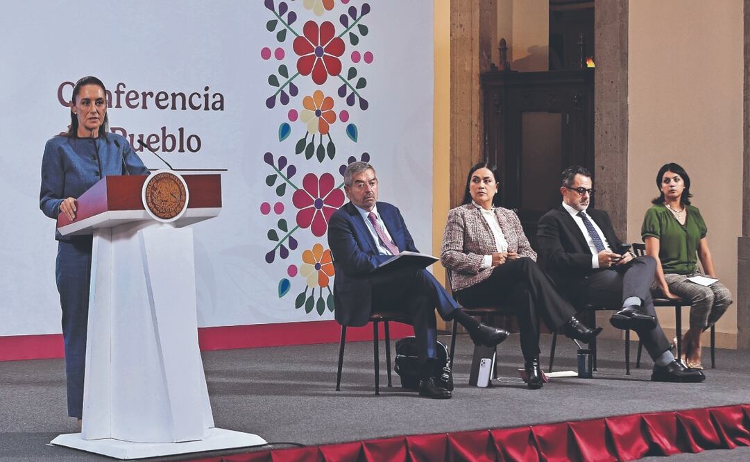 La presidenta Claudia Sheinbaum Pardo opina que al expresidente Felipe Calderón ya lo juzgó el pueblo por sus acciones. Foto: Berenice Fregoso/ EL UNIVERSAL