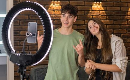 Día del Influencer; conoce a las personalidades que la rompieron en redes este 2024 