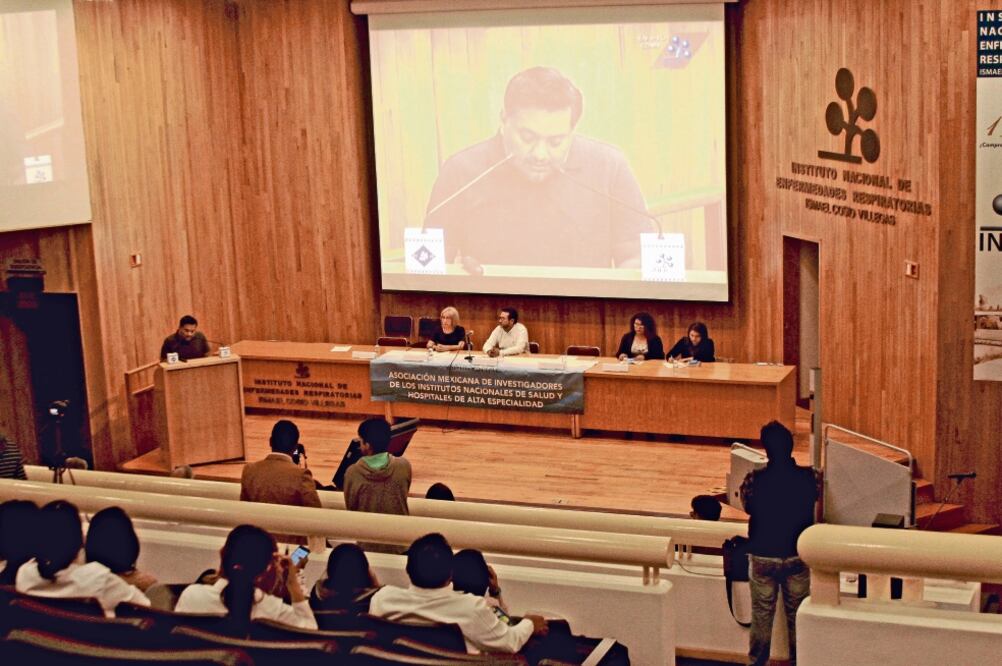 Pedro Camilo Alcántara, investigador de la Universidad de Guanajuato, dio a conocer detalles de la marcha que irá del Ángel de la Independencia al zócalo. Foto: LEONARDO JIMÉNEZ. EL UNIVERSAL